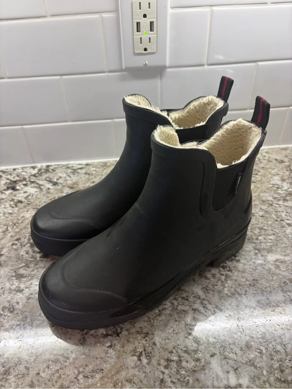Tretorn Black Waterproof Winter Ankle Boots with Cream Fur Lining